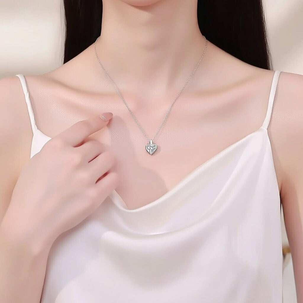 Fio Coração Moissanite 2 Quilates em Prata 925 - Elegância Brilhante