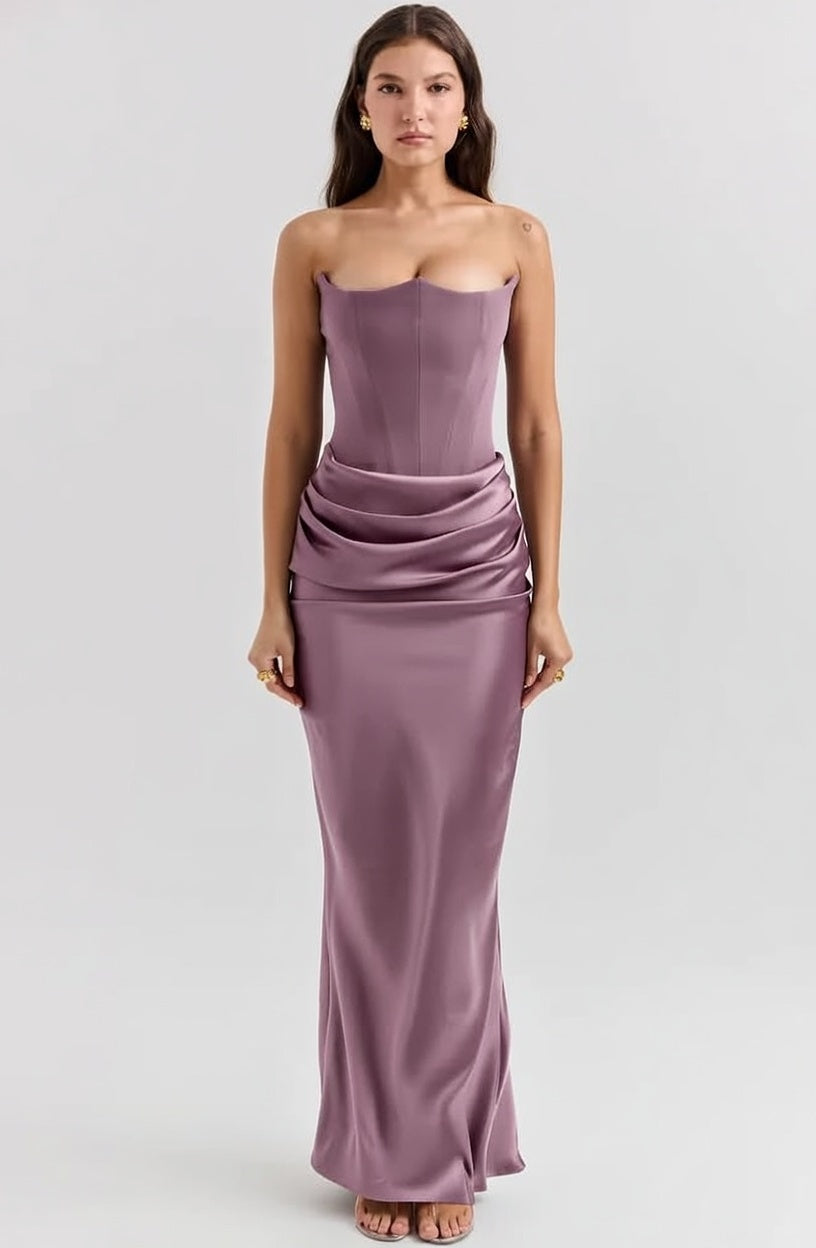 Vestido Longo Caí-Caí com Costas Abertas - Festa Elegante